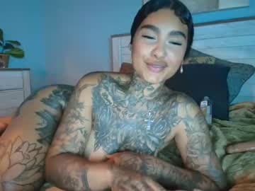 i have to be quiet ((((; familys visting..... dm for content on ig : trinitywilliamss_ #hairy #lovense #ebony #tattoos #new