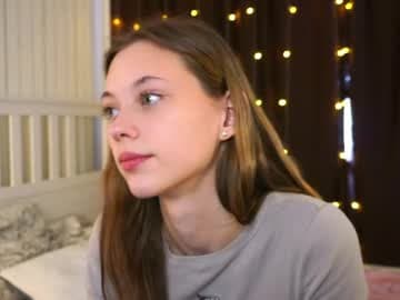 GOAL :  😅tease my ass in jeans😇 My name is Kate  it`s my second day :3 #new #18 #shy #skinny  #cute [190 tokens remaining]